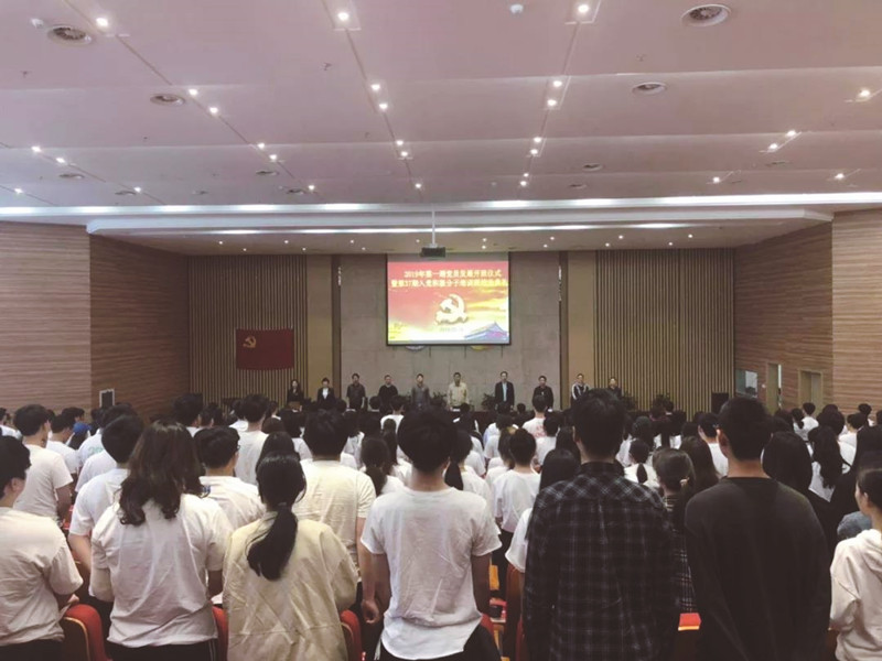 微信图片_20190527212612_副本.jpg 微信图片_20190527212612_副本.jpg